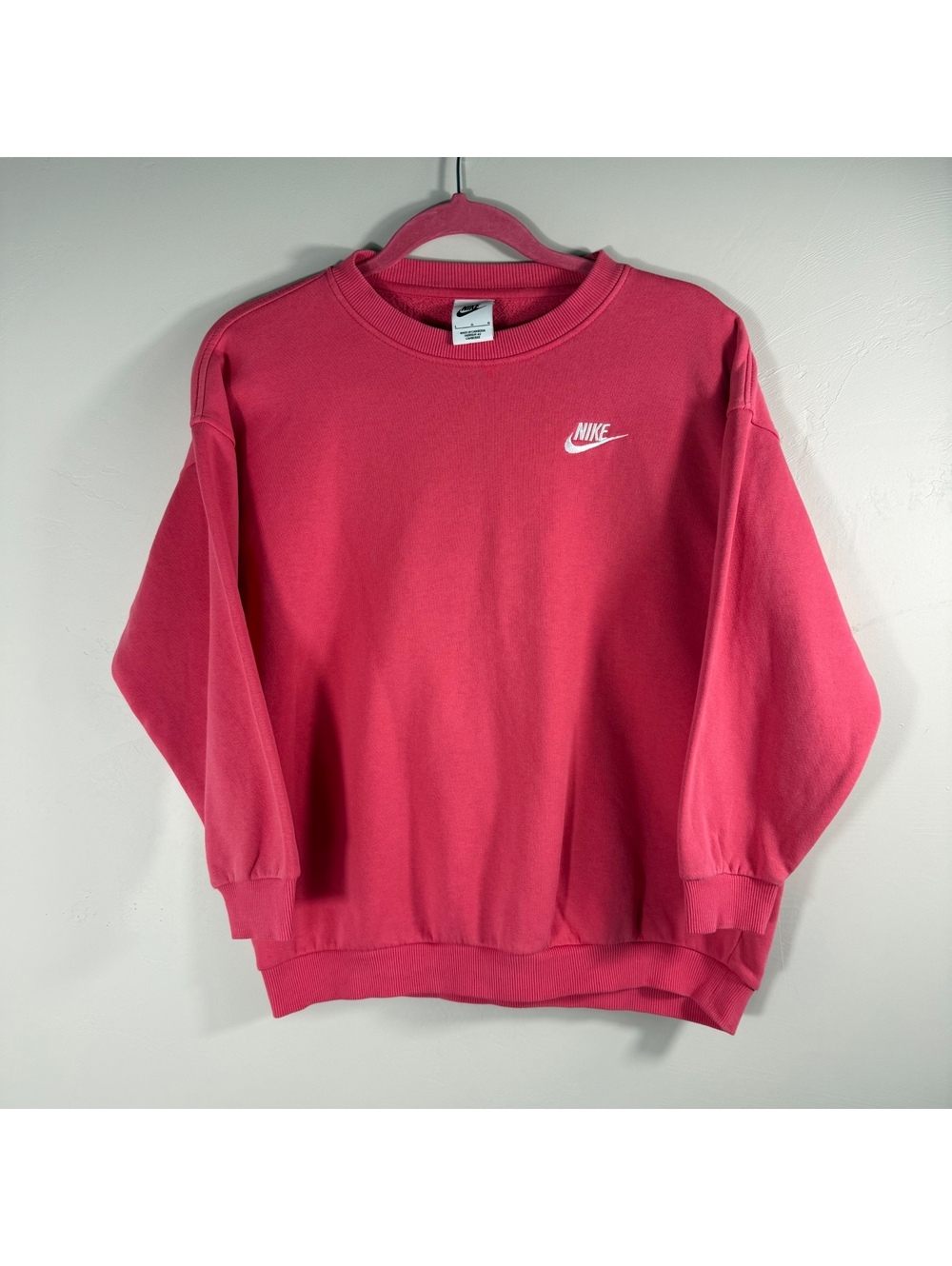 Nike Pink Crewneck Sweatshirt Pullover Embroidered Swoosh | L